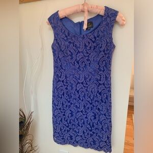 Adrianna Papell Blue Lace Shift Dress size 2P
